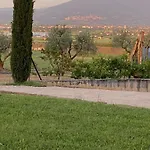 Casale In Collina Vista Assisi,brufa Di Torgiano Apartment