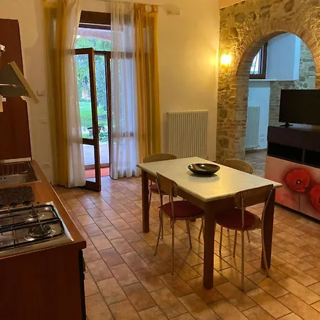 Apartamento Casale In Collina Vista Assisi,brufa Di Torgiano Brufa