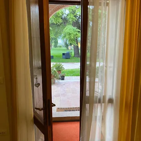 Casale In Collina Vista Assisi,brufa Di Torgiano